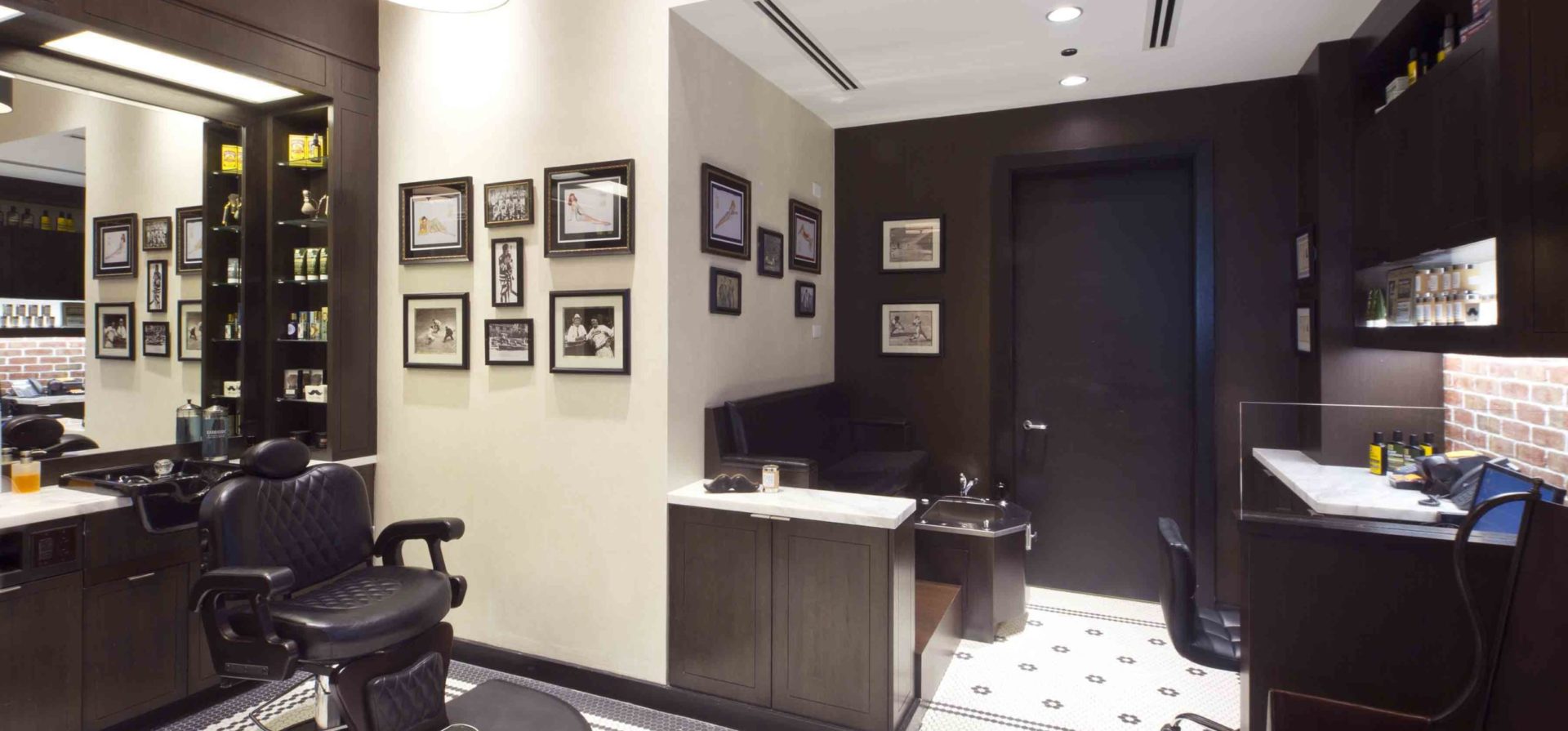 Golden Nugget Retail Stores: Barber Shop